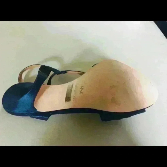 Badgley Mischka gorgeous sandal. 4 inch heel - Picture 6 of 7